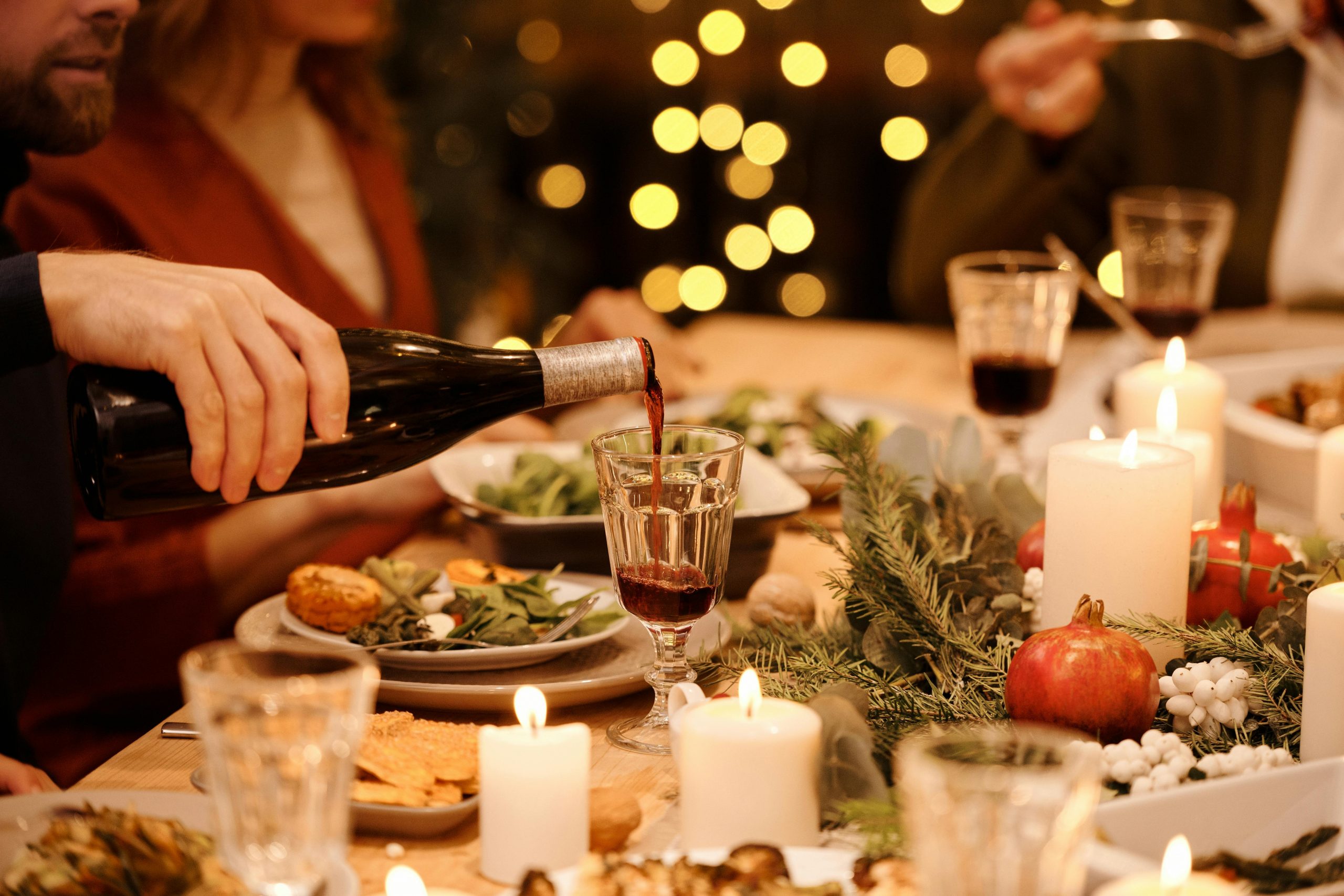 Quel vin apporter à Noël ? Le guide ultime des invités